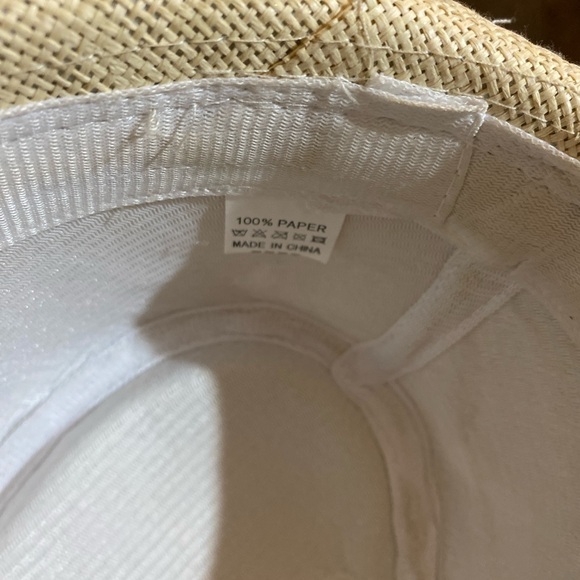 Stylish Tan Fedora with Black Band - Picture 11 of 12